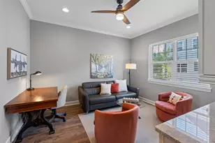 6057 Moorings Dr S, Saint Petersburg, FL 33712 - Photo 21