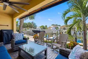 6057 Moorings Dr S, Saint Petersburg, FL 33712 - Photo 43