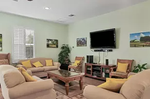 8406 Wethersfield Run, Lakewood Ranch, FL 34202 - Photo 41