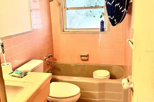 210 21st St NE, Bradenton, FL 34208 - Photo 15