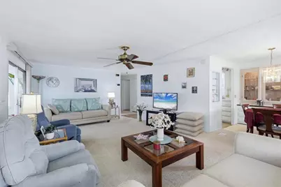 6710 36th Avenue E #127, Palmetto, FL 34221 - Photo 5