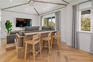 6536 Peacock Rd, Sarasota, FL 34242 - Photo 23