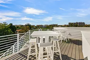 6536 Peacock Rd, Sarasota, FL 34242 - Photo 11