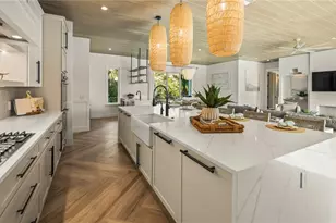 6536 Peacock Rd, Sarasota, FL 34242 - Photo 19