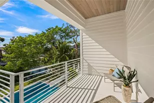 6536 Peacock Rd, Sarasota, FL 34242 - Photo 39