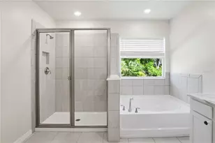 813 161st St E, Bradenton, FL 34212 - Photo 27