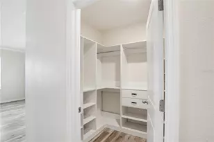 813 161st St E, Bradenton, FL 34212 - Photo 29