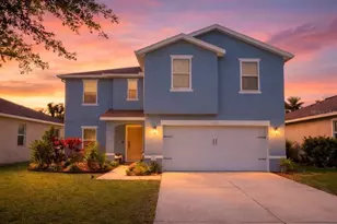 11521 Southern Creek Dr, Gibsonton, FL 33534 - Photo 1