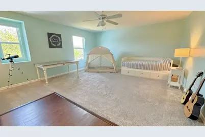 11521 Southern Creek Drive, Gibsonton, FL 33534 - Photo 13