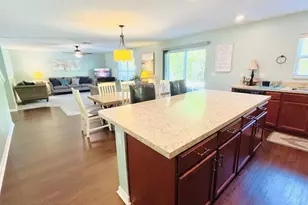 11521 Southern Creek Dr, Gibsonton, FL 33534 - Photo 7