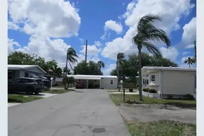 5208 5th B Street E, Bradenton, FL 34203 - Photo 5