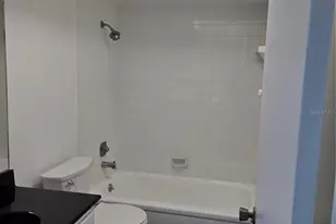 2974 Captiva Gardens Dr, Sarasota, FL 34231 - Photo 21