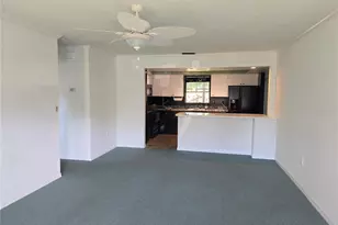 2974 Captiva Gardens Dr, Sarasota, FL 34231 - Photo 5