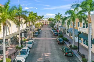 8933 Manor Loop, Lakewood Ranch, FL 34202 - Photo 33
