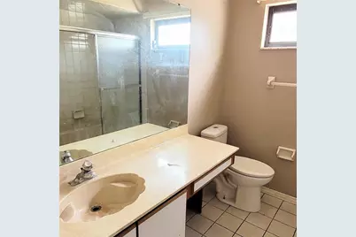 1005 Greystone Lane, Sarasota, FL 34232 - Photo 17