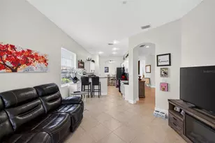 8229 Miramar Way, Lakewood Ranch, FL 34202 - Photo 9