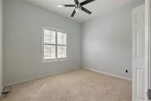 12150 Mapleridge Dr, Parrish, FL 34219 - Photo 9