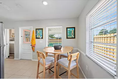 920 Myrtle Avenue, Venice, FL 34285 - Photo 13