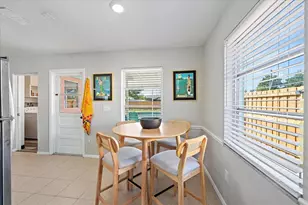 920 Myrtle Ave, Venice, FL 34285 - Photo 13