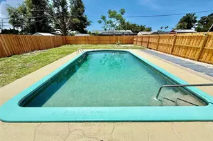 920 Myrtle Ave, Venice, FL 34285 - Photo 49