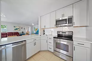 920 Myrtle Ave, Venice, FL 34285 - Photo 11
