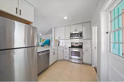 920 Myrtle Avenue, Venice, FL 34285 - Photo 9