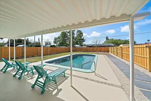 920 Myrtle Ave, Venice, FL 34285 - Photo 29