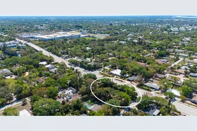 4717 Crystal Avenue, Sarasota, FL 34231 - Photo 15