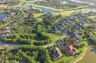 3433 Founders Club Dr, Sarasota, FL 34240 - Photo 27