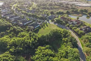 3433 Founders Club Dr, Sarasota, FL 34240 - Photo 39