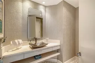 415 L Ambiance Dr, Longboat Key, FL 34228 - Photo 41