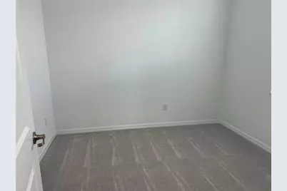 11370 Burgundy Drive, Venice, FL 34293 - Photo 7