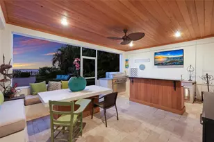 518 58th St, Holmes Beach, FL 34217 - Photo 37