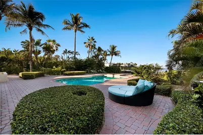 518 58th Street, Holmes Beach, FL 34217 - Photo 25