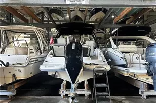 570 Blackburn Point Rd, Osprey, FL 34229 - Photo 5