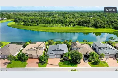 727 129th Street NE, Bradenton, FL 34212 - Photo 1