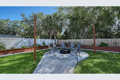 2306 29th Avenue E, Palmetto, FL 34221 - Photo 3