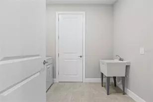 17907 Eastbrook Ter, Bradenton, FL 34202 - Photo 15