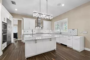 5618 Britannia Dr, Sarasota, FL 34231 - Photo 21
