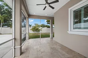 5618 Britannia Dr, Sarasota, FL 34231 - Photo 47