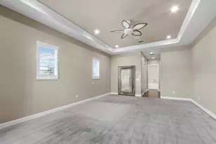 5618 Britannia Dr, Sarasota, FL 34231 - Photo 27