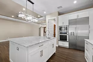 5618 Britannia Dr, Sarasota, FL 34231 - Photo 23
