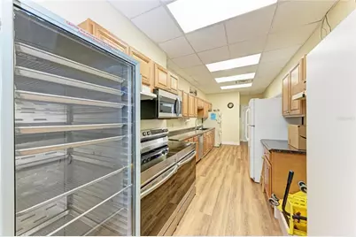 4110 39th Ave W, Bradenton, FL 34205 - Photo 55