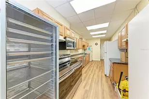 4110 39th Ave W, Bradenton, FL 34205 - Photo 55