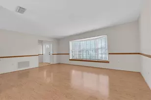 5511 10th Ave Dr W, Bradenton, FL 34209 - Photo 3