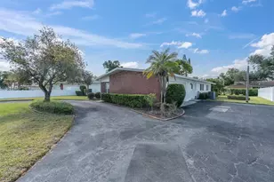 5511 10th Ave Dr W, Bradenton, FL 34209 - Photo 41