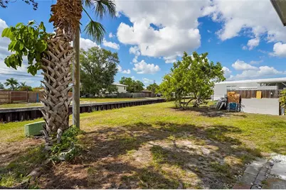 6624 Marina Drive, Bradenton, FL 34207 - Photo 11