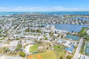 445 63rd St, Holmes Beach, FL 34217 - Photo 39