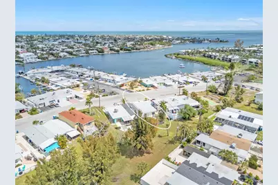 445 63rd Street, Holmes Beach, FL 34217 - Photo 41