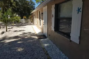 311 58th Ave E, Bradenton, FL 34203 - Photo 7